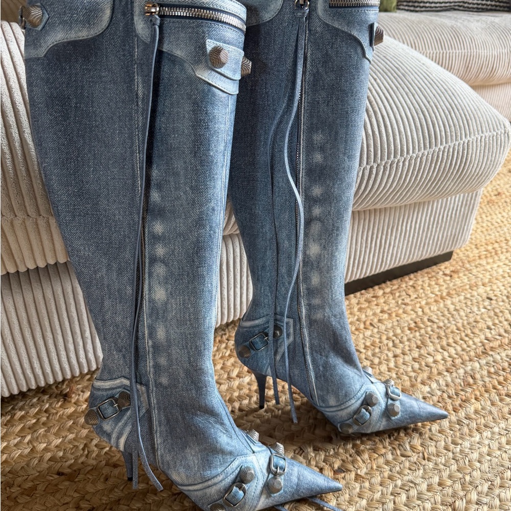 Balenciaga Boots - Picture 2 of 6